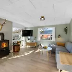Lovely With A Wilderness Bath, Close To The North Sea And Sondervig Center *